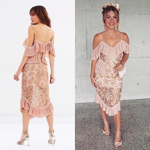 ALICE MCCALL 70s Off Shoulder Ruffle Metallic Paisley Embroidered Midi Dress 6 - Picture 7 of 16